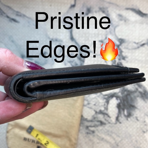 BURBERRY Upscale Mega Check Bifold Wallet🔥Extra storage🔥PVC/Leather🇮🇹made!⭐️ - Picture 3 of 17